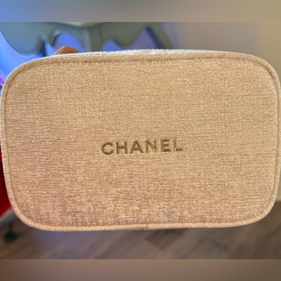 Chanel Beauty Makeup Set New In Box and Amanda Greenwood CC Butterfly MUG - Picture 6 of 16